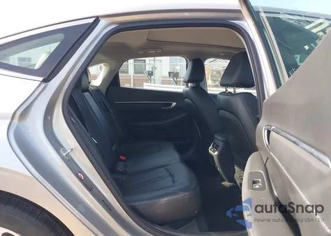 2020 Hyundai Sonata Limited z USA, uszkodzony, nr VIN 5NPEH4J29LH049078